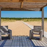 Semesterbostad Amazing Home In La Faute-Sur-Mer La Faute-sur-Mer
